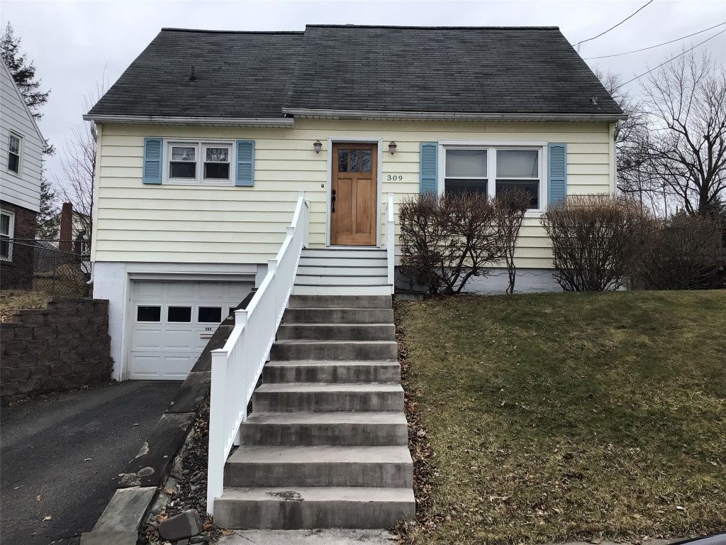 309 Wilson Avenue, Endwell, New York image 1