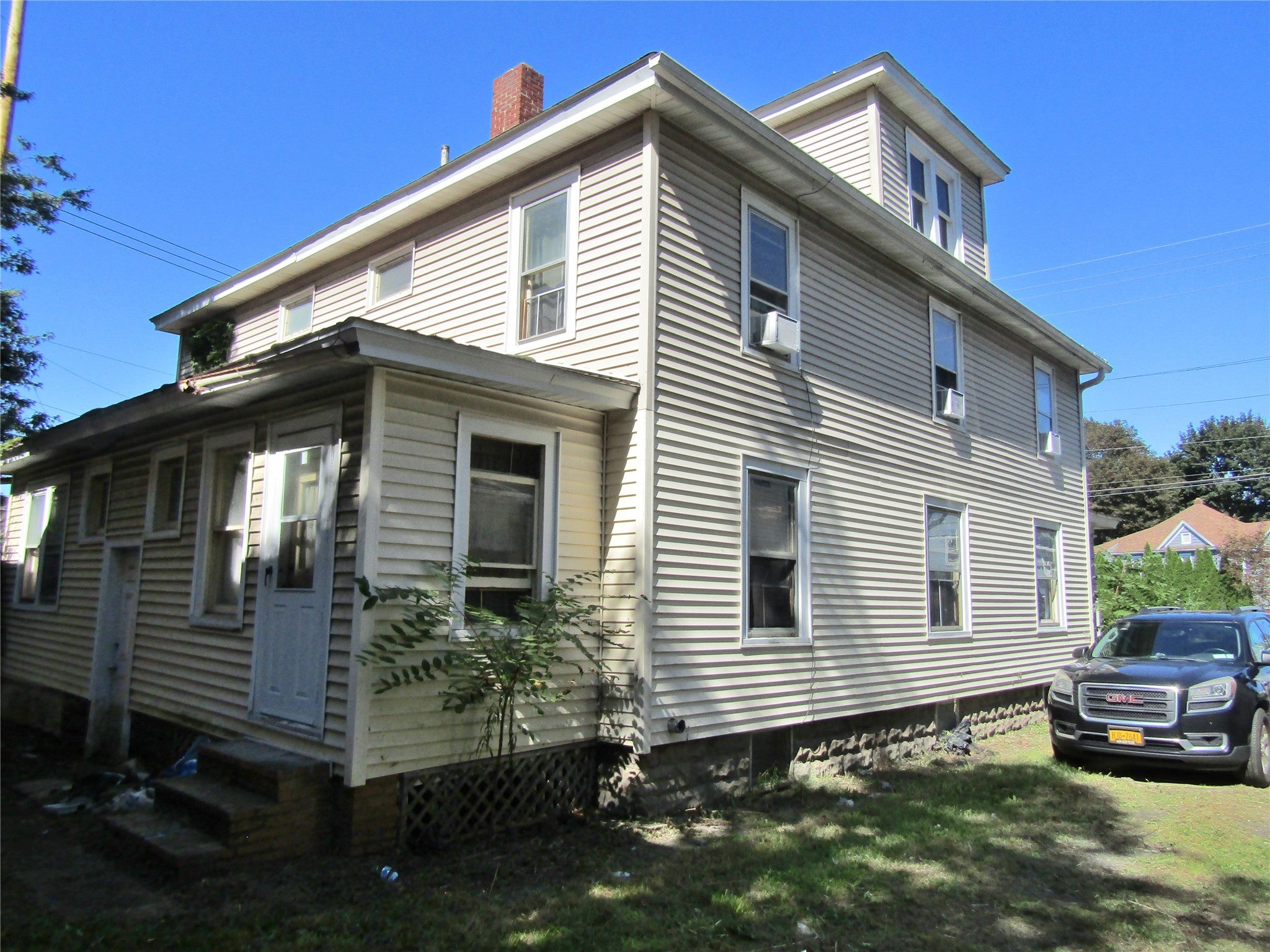1900 E Main Street E - Photo 4
