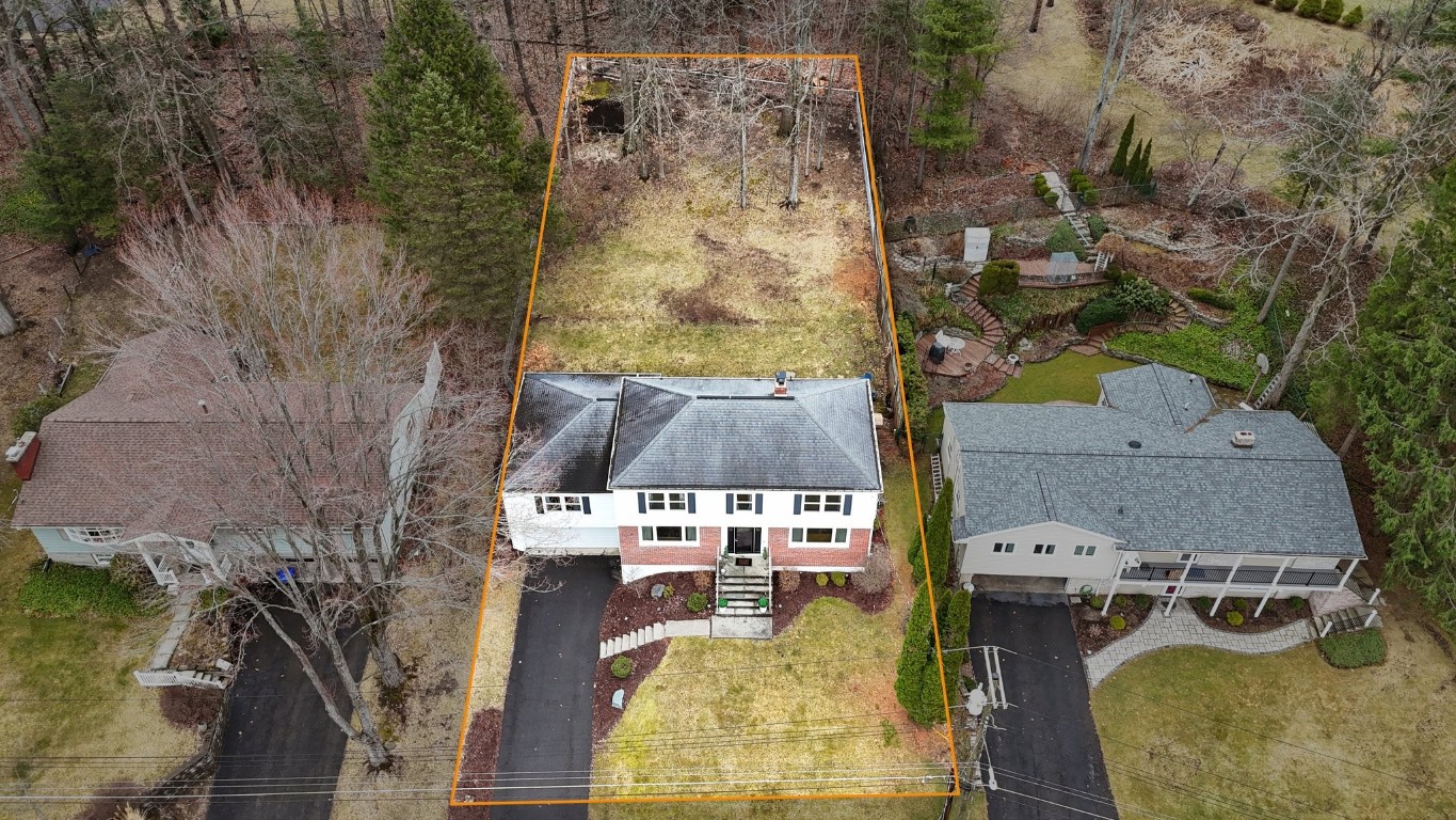 413 Robin Lane, Vestal, New York image 40