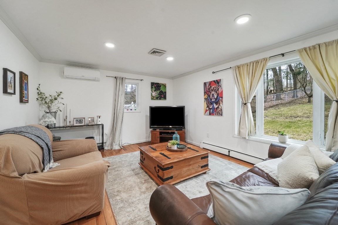 413 Robin Lane, Vestal, New York image 10