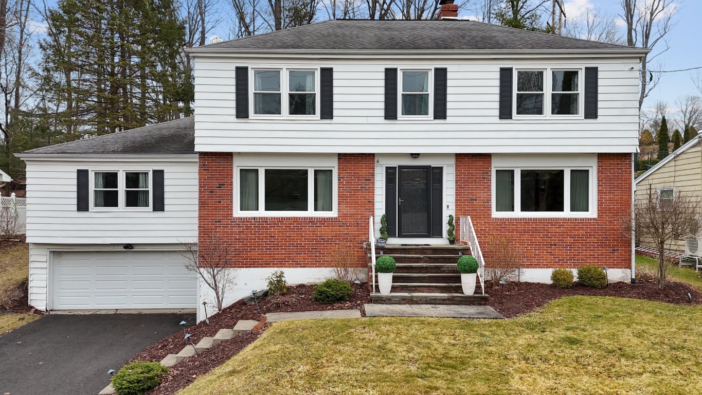 413 Robin Lane, Vestal, New York image 41