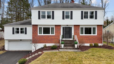 Photo for 413 Robin Lane