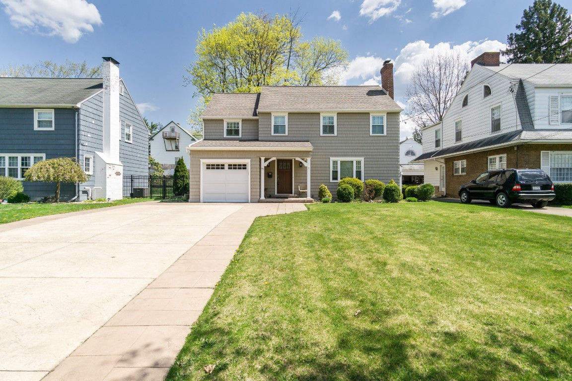 42 Crestmont Road, Binghamton, New York image 2