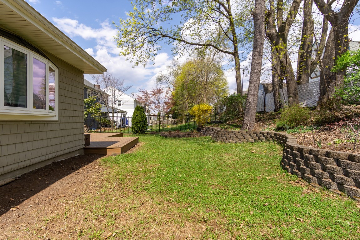 42 Crestmont Road, Binghamton, New York image 34