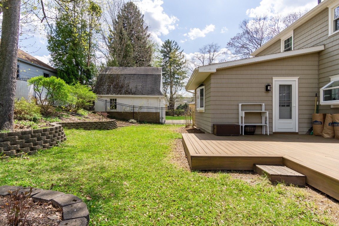 42 Crestmont Road, Binghamton, New York image 35