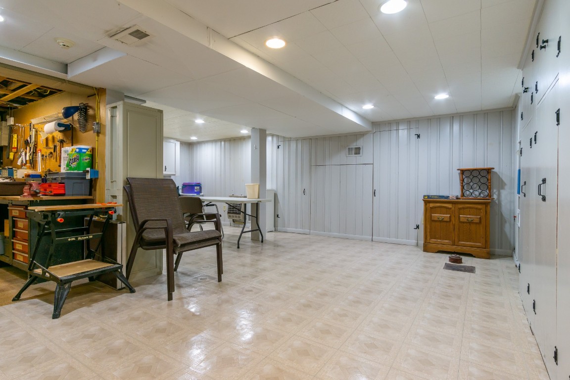 42 Crestmont Road, Binghamton, New York image 40