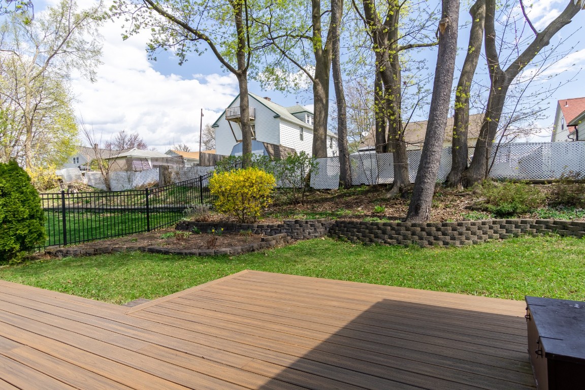 42 Crestmont Road, Binghamton, New York image 37