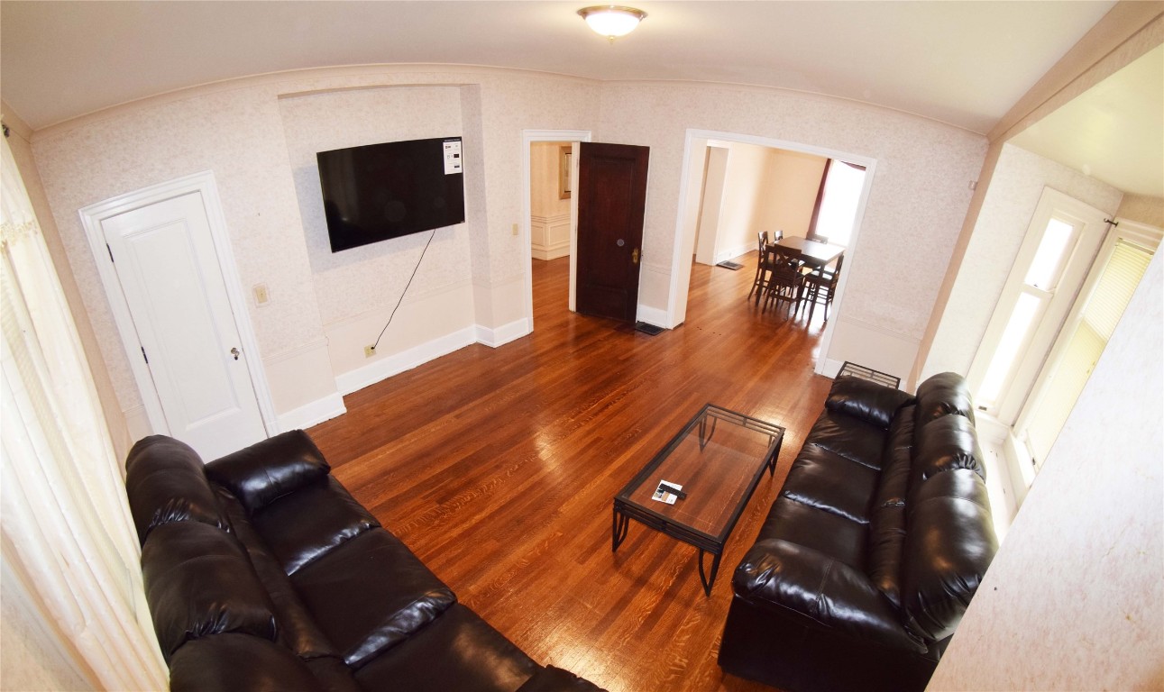 32 Riverside Drive, Binghamton, New York image 5