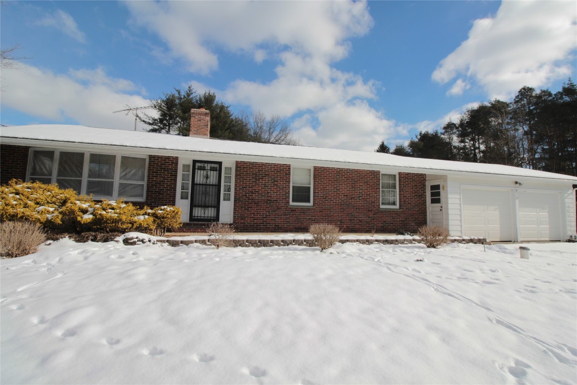 20 Ames Road, Johnson City, New York image 1