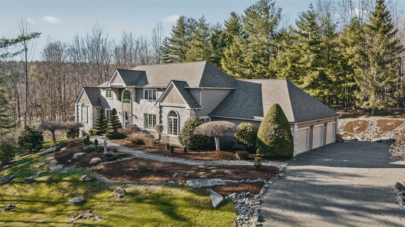 339 Foster Road, Vestal, New York image 1