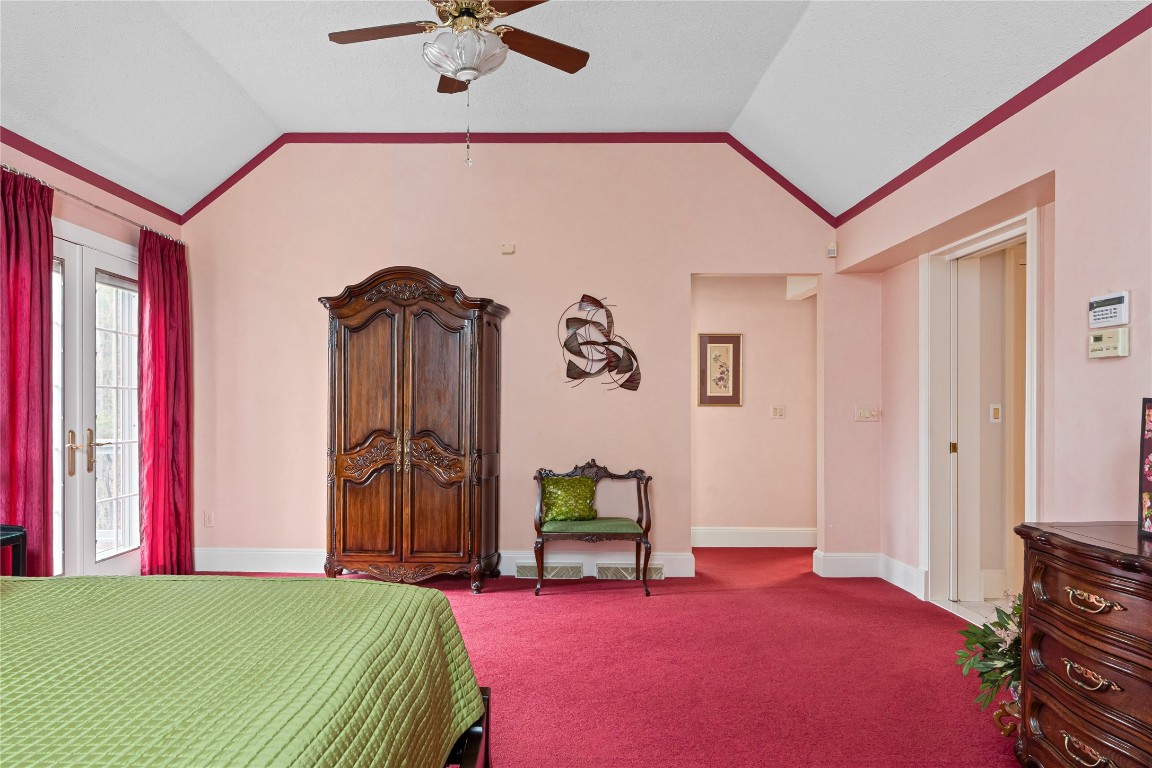 339 Foster Road, Vestal, New York image 24