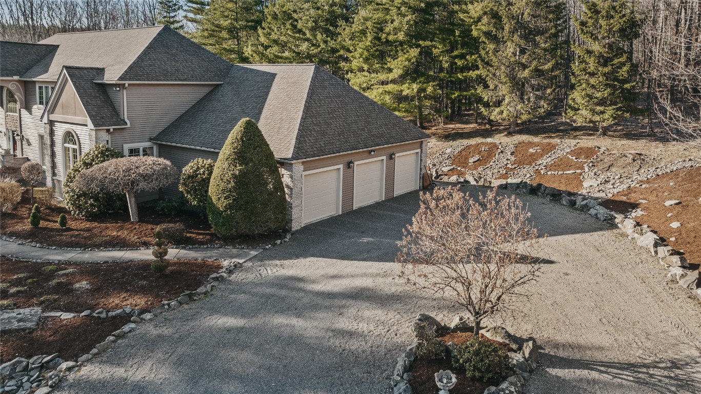 339 Foster Road, Vestal, New York image 48