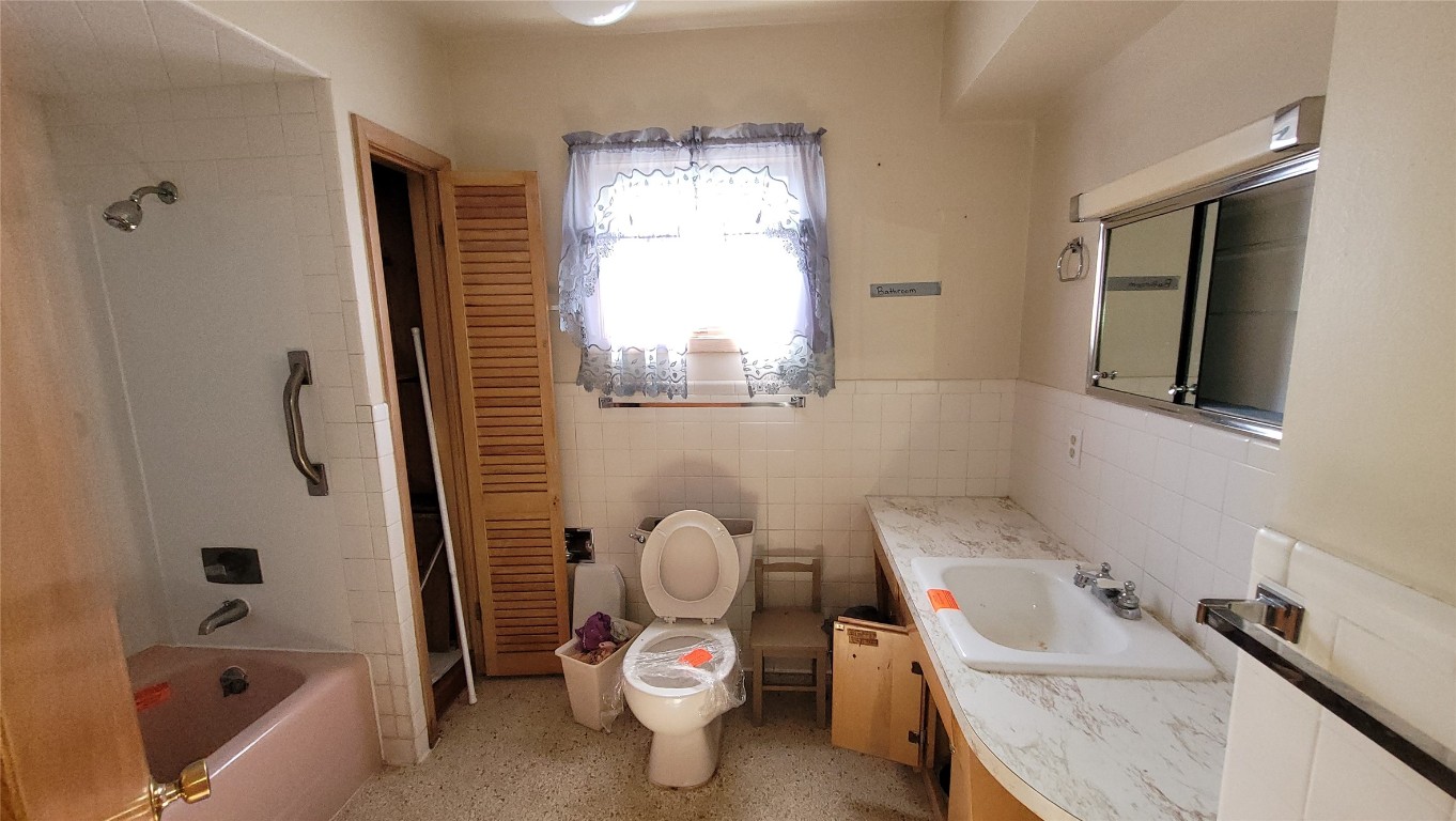 31 Sherman Street, Johnson City, New York image 21