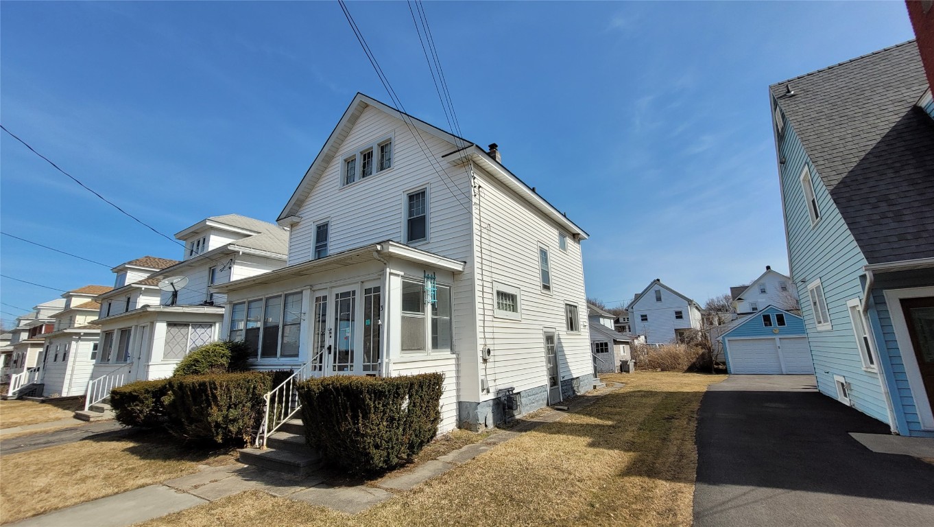 31 Sherman Street, Johnson City, New York image 4