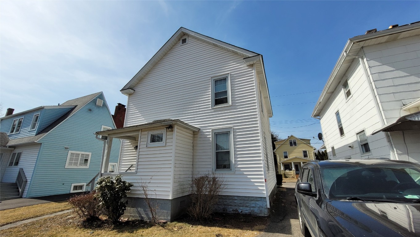 31 Sherman Street, Johnson City, New York image 9