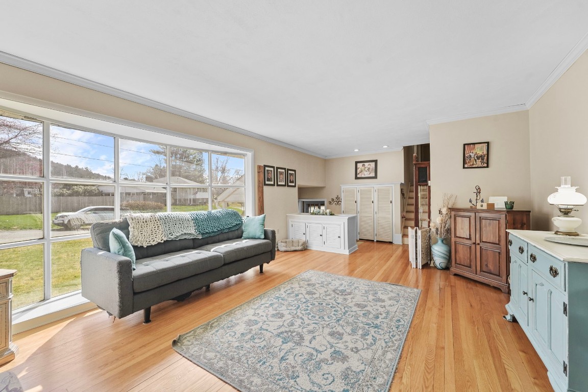 3 Calgary Lane, Binghamton, New York image 7