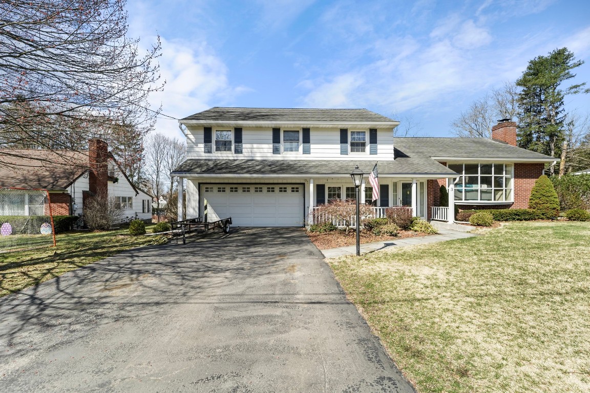 3 Calgary Lane, Binghamton, New York image 2
