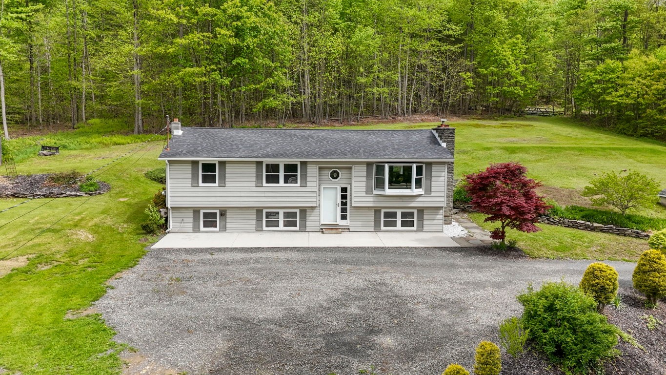 387 Hargrave Road, Windsor, New York image 2