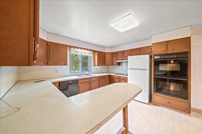 4504 Oxford Place, Vestal, New York image 13