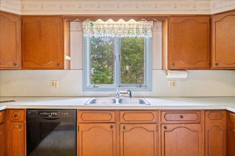 4504 Oxford Place, Vestal, New York image 11