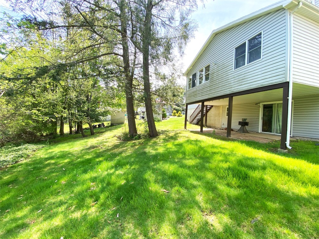 210 Gladys Street, Endicott, New York image 2