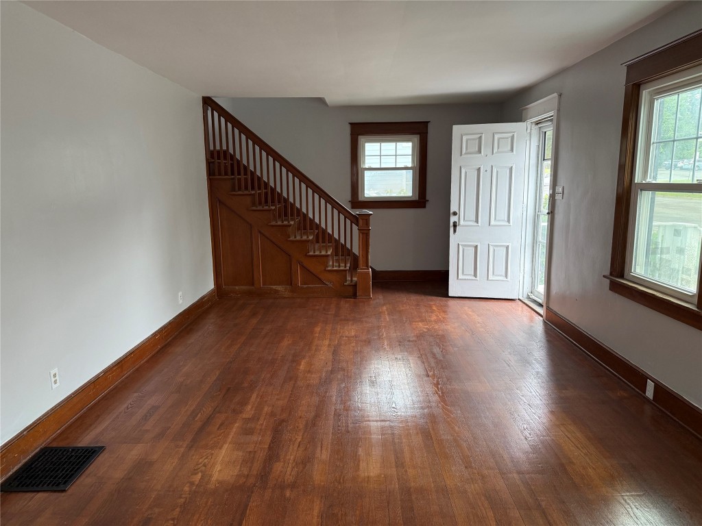 100 Kimble Road, Vestal, New York image 4