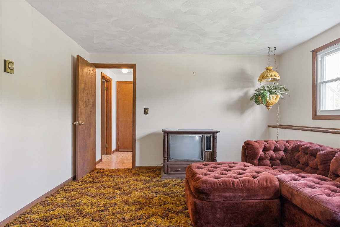 627 Nelson Road, Johnson City, New York image 17