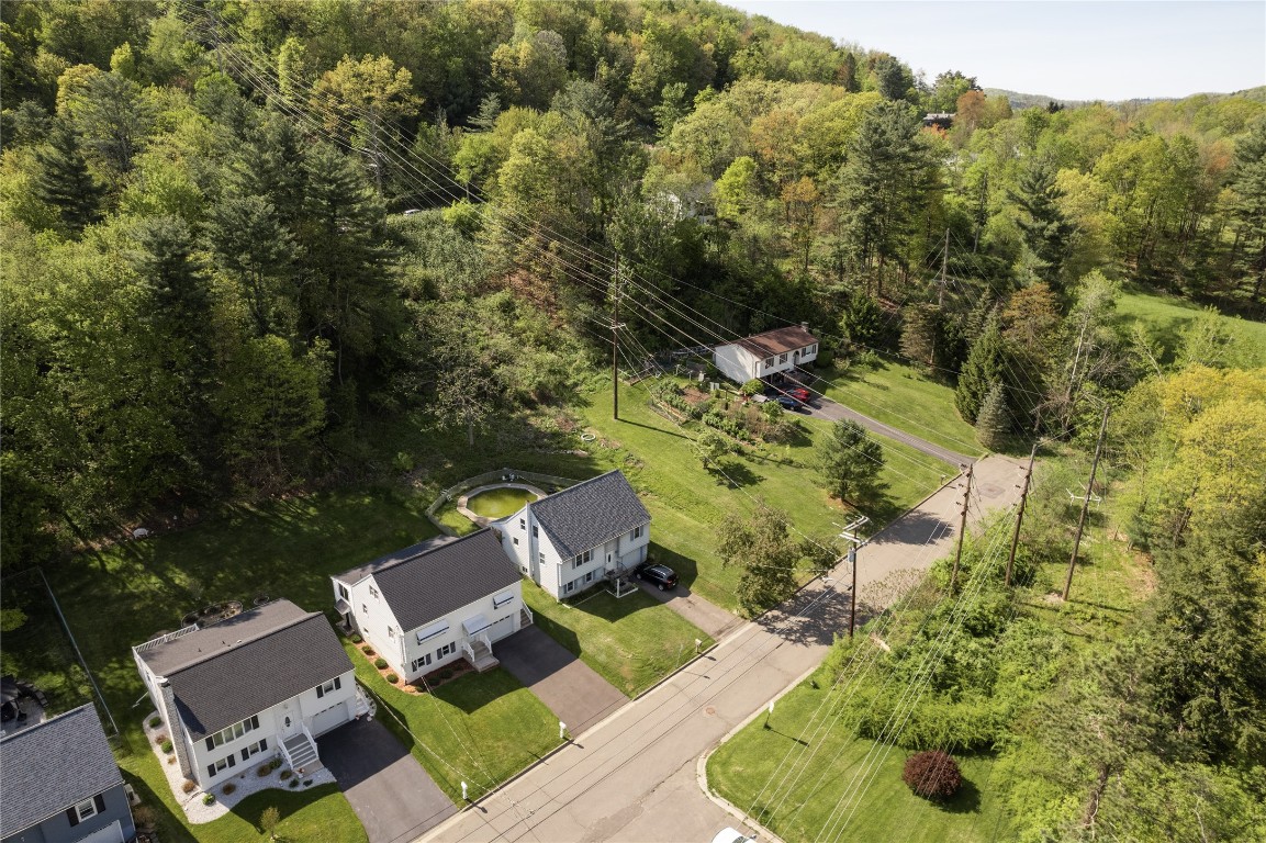 627 Nelson Road, Johnson City, New York image 25