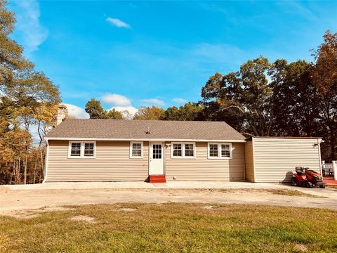 757 S Jensen Road Vestal NY 13850