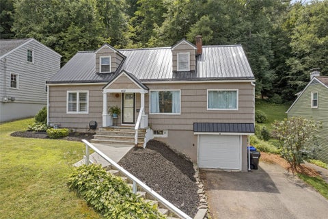 Photo for 412 Lyndale Drive