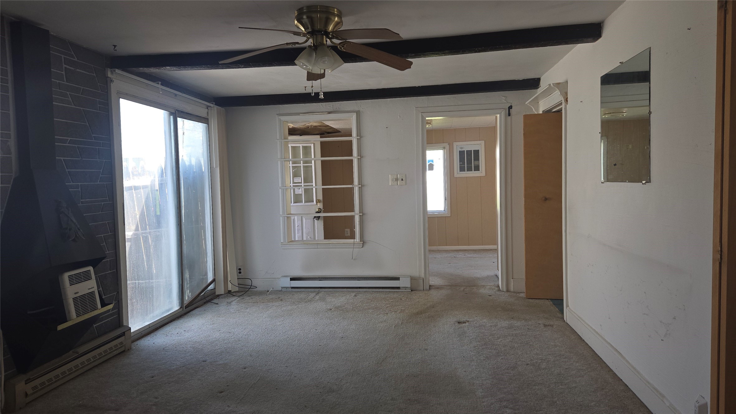112 E Wendell Street - Photo 4