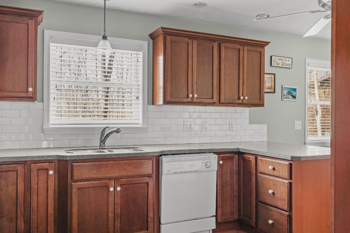 341 Tilbury Road, Endicott, New York image 11