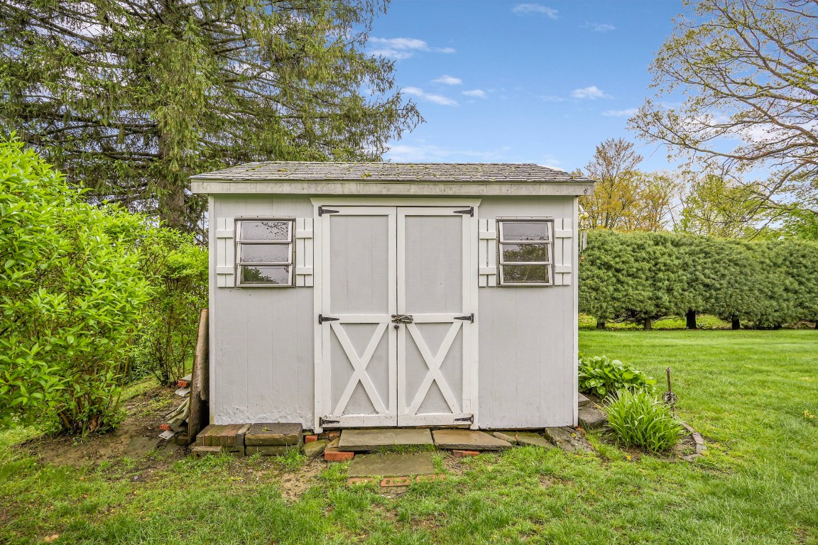 416 Kathleen Drive, Endicott, New York image 31