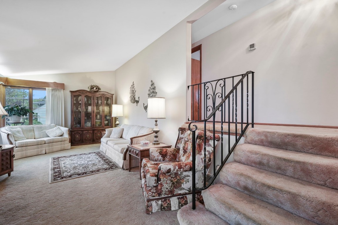 416 Kathleen Drive, Endicott, New York image 7