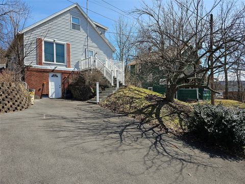 Apartment For Sale - 4 Leon Avenue<br/> Binghamton, NY 13904