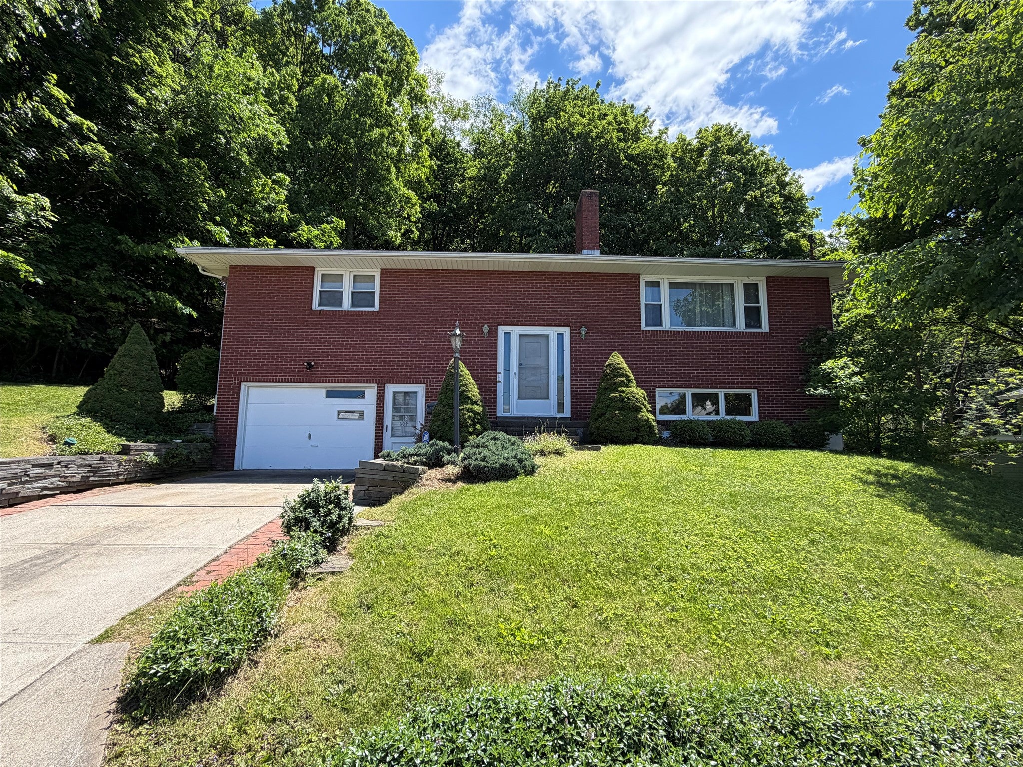 604 Wilma Street - Photo 2