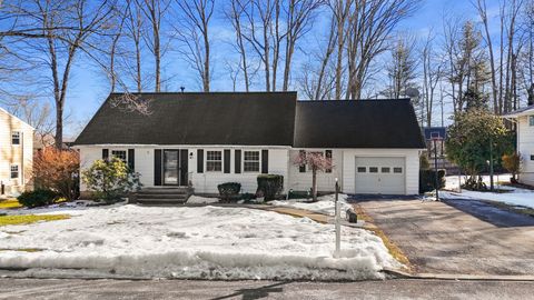 241 Ridgefield Road Endicott NY 13760