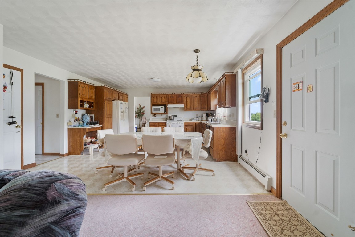 1151 Reynolds Road, Johnson City, New York image 4