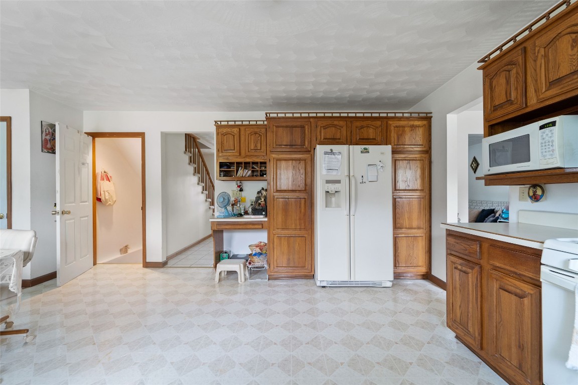 1151 Reynolds Road, Johnson City, New York image 7