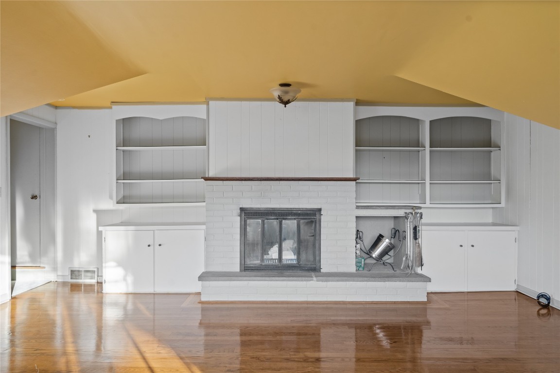 2160 E Hamton Road, Binghamton, New York image 27
