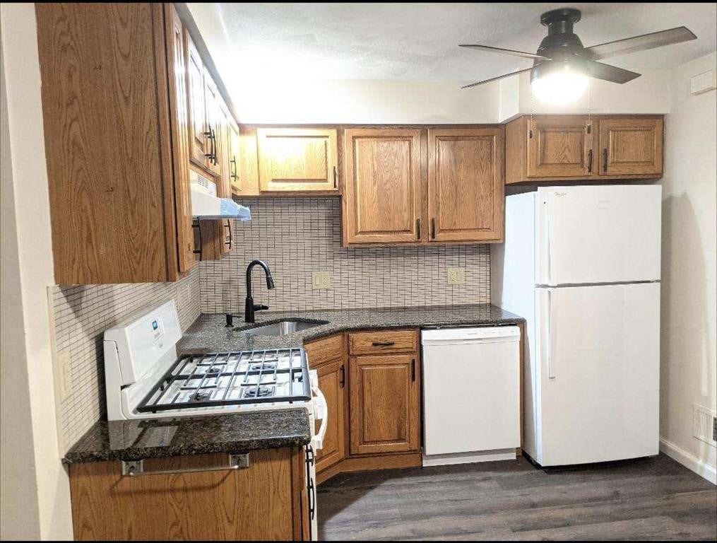 103 Beethoven Street 1 - Photo 2