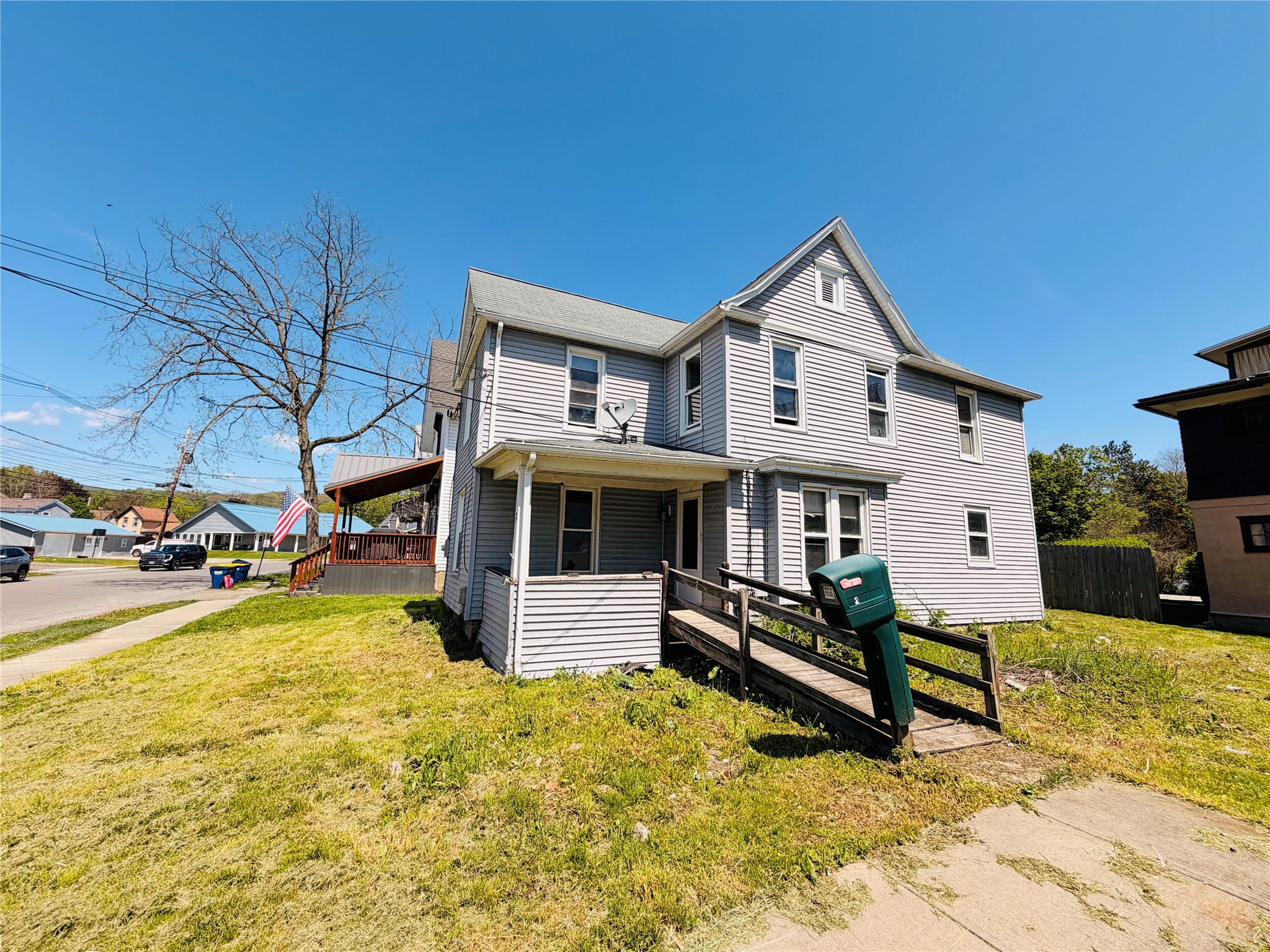 2 Lincoln Street - Photo 2