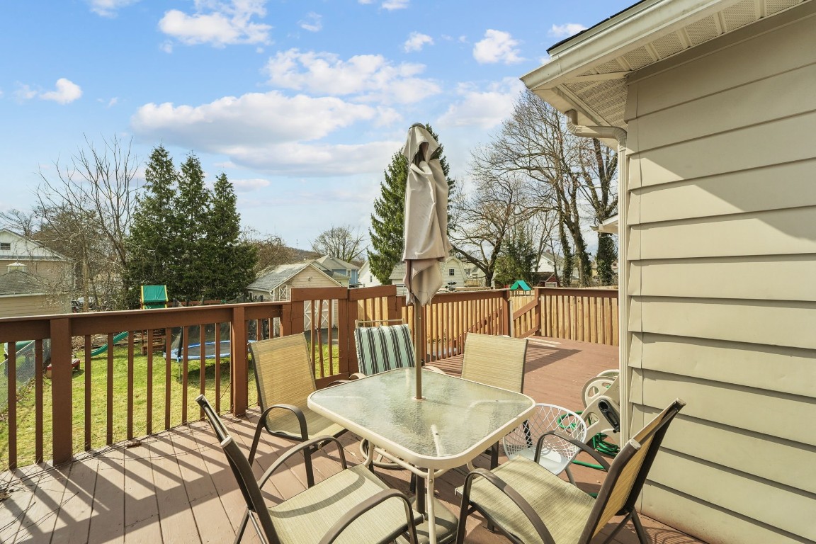 180 Ackley Avenue, Johnson City, New York image 24