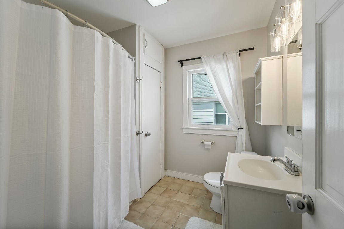180 Ackley Avenue, Johnson City, New York image 20