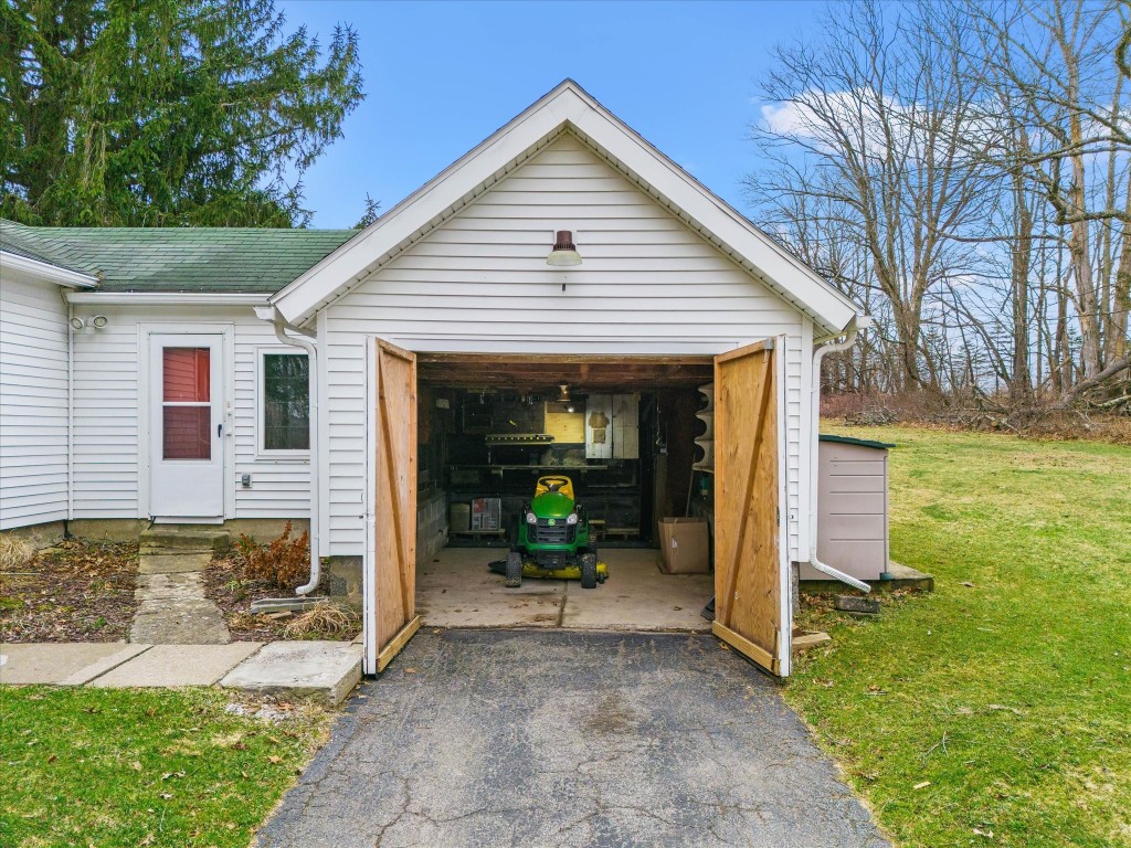 339 Port Road, Binghamton, New York image 14