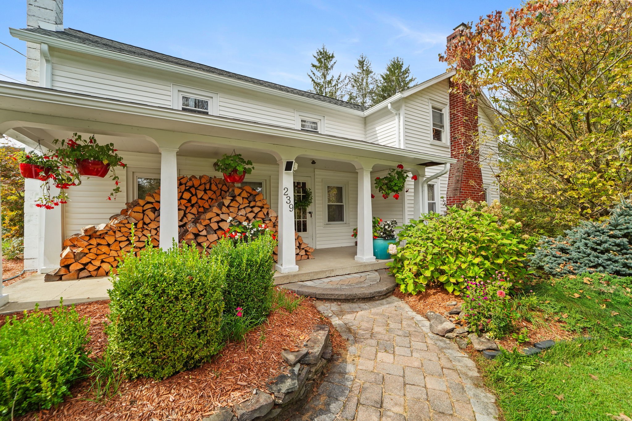 239 Rockwell Road