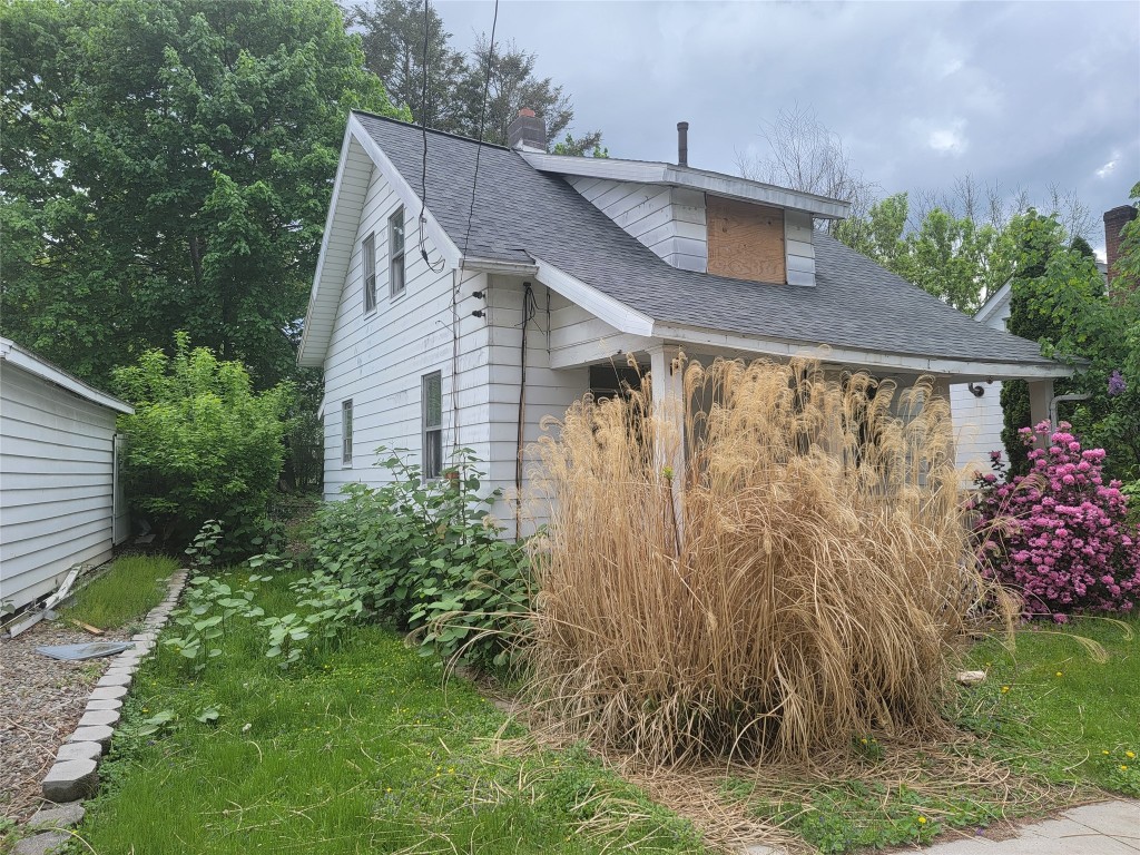 114 New York Avenue, Johnson City, New York image 3