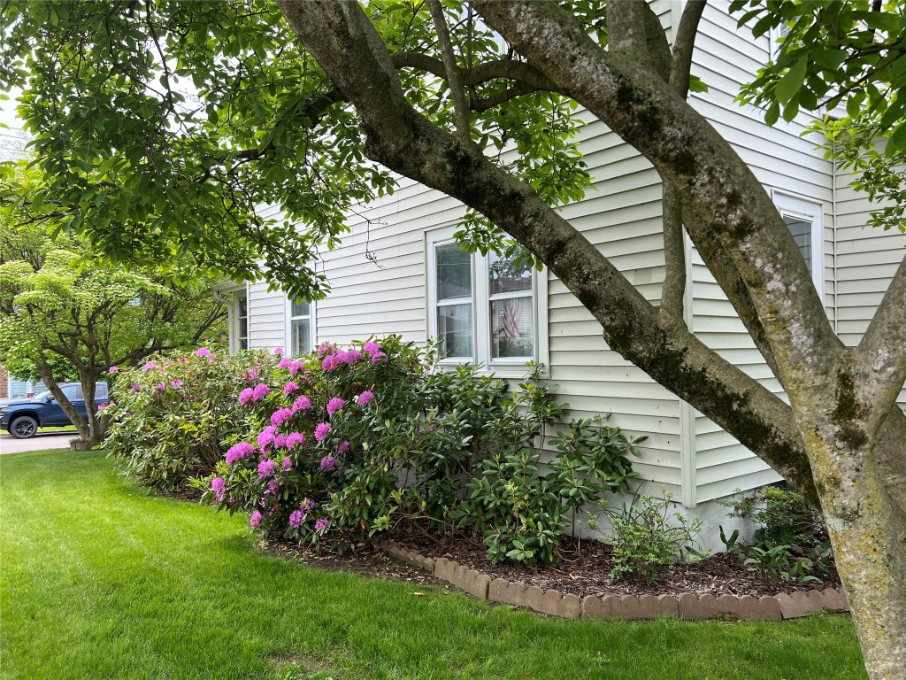 71 Shelby Street, Johnson City, New York image 8