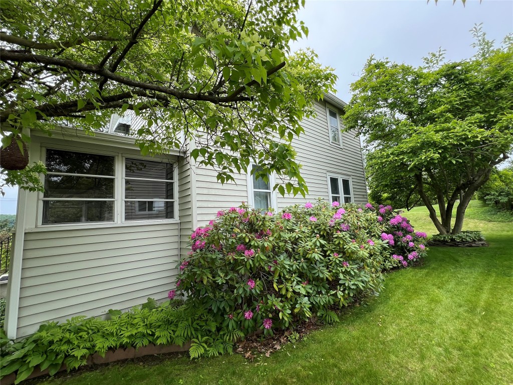 71 Shelby Street, Johnson City, New York image 9