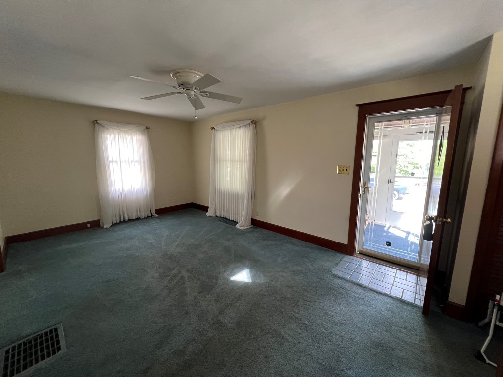 71 Shelby Street, Johnson City, New York image 13